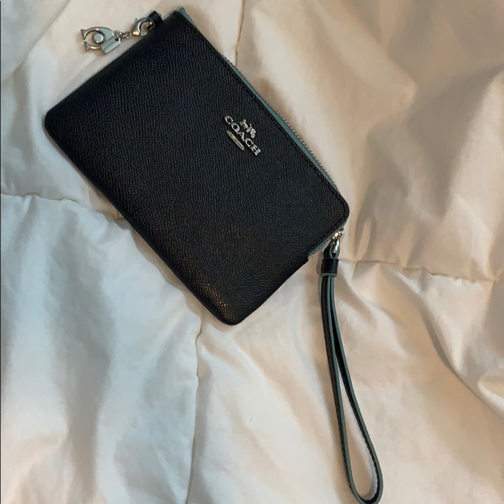 NWOT coach wristlet